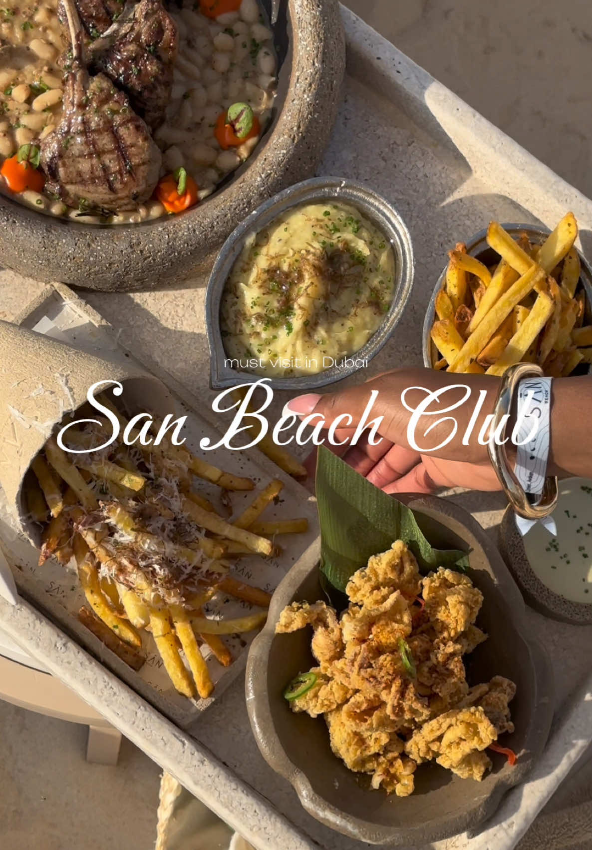@Tobi | food & travel