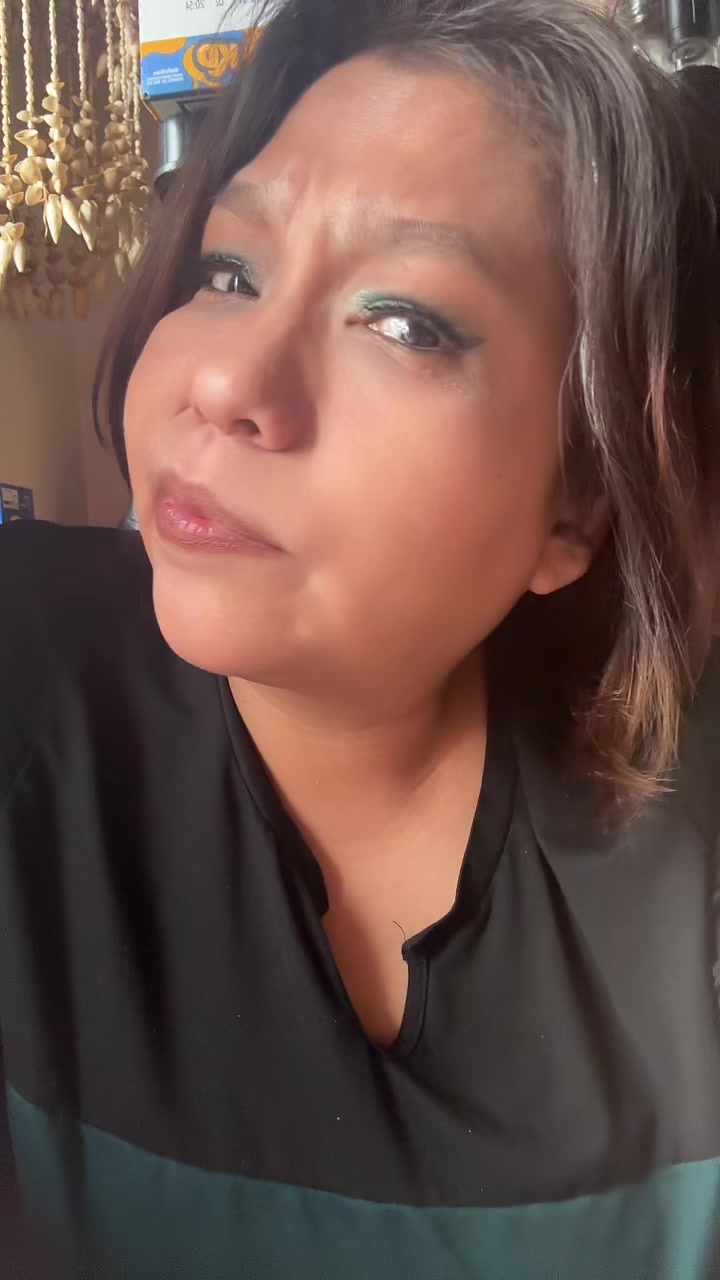 @luvleighb