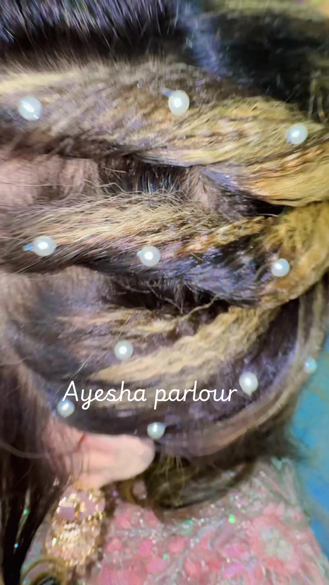 @Ayesha parlour