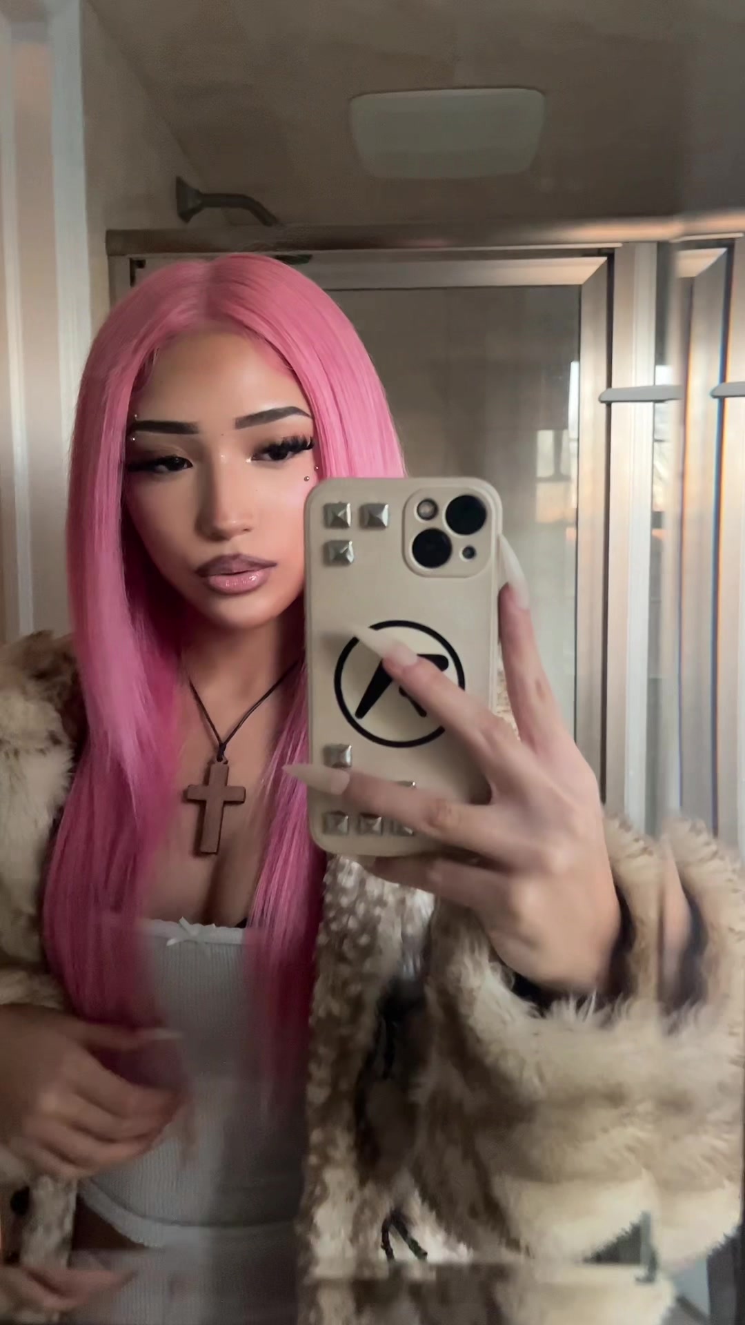 @kylie