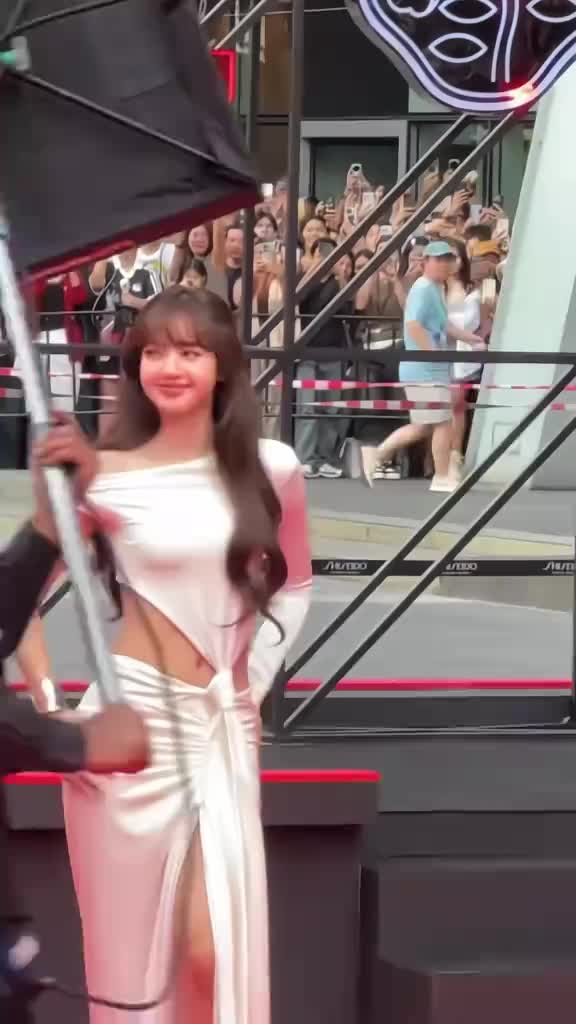 @๐ฟ๐๐ ๐๐ชฝ