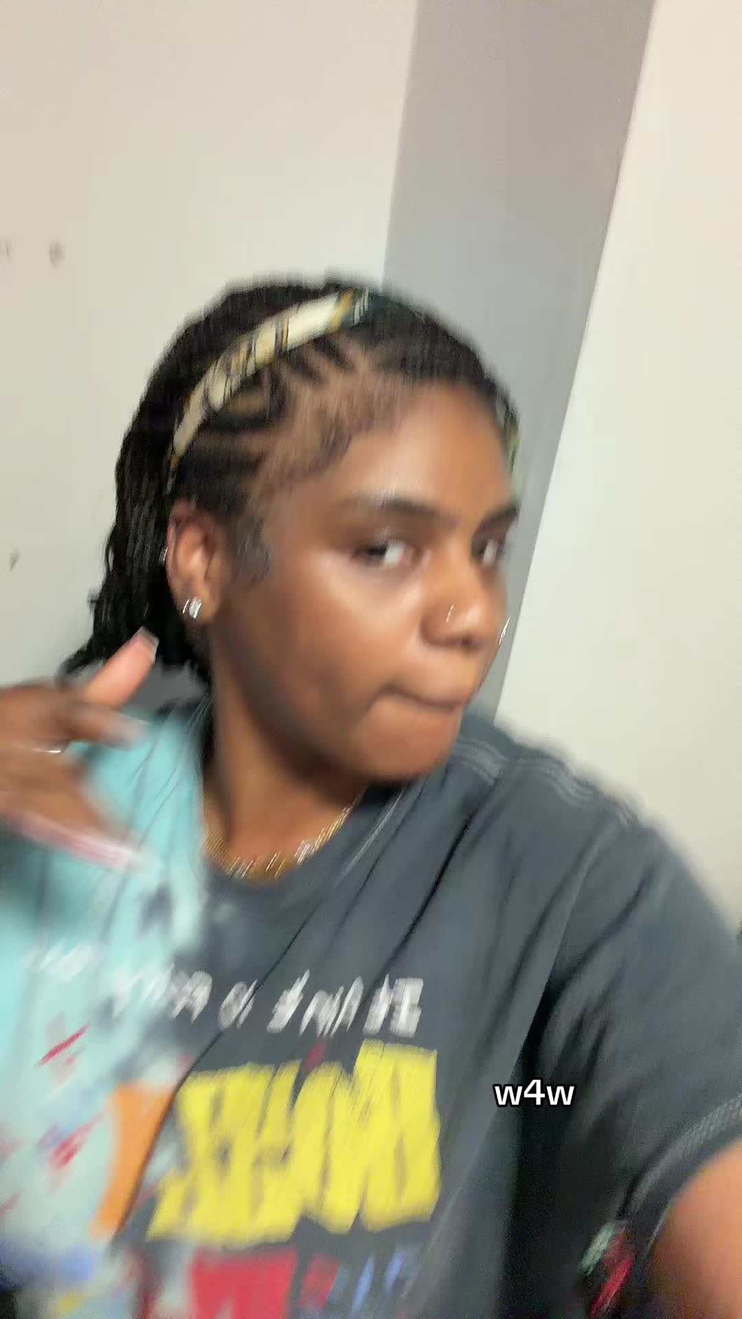 @Mrsriahhspottemgottem