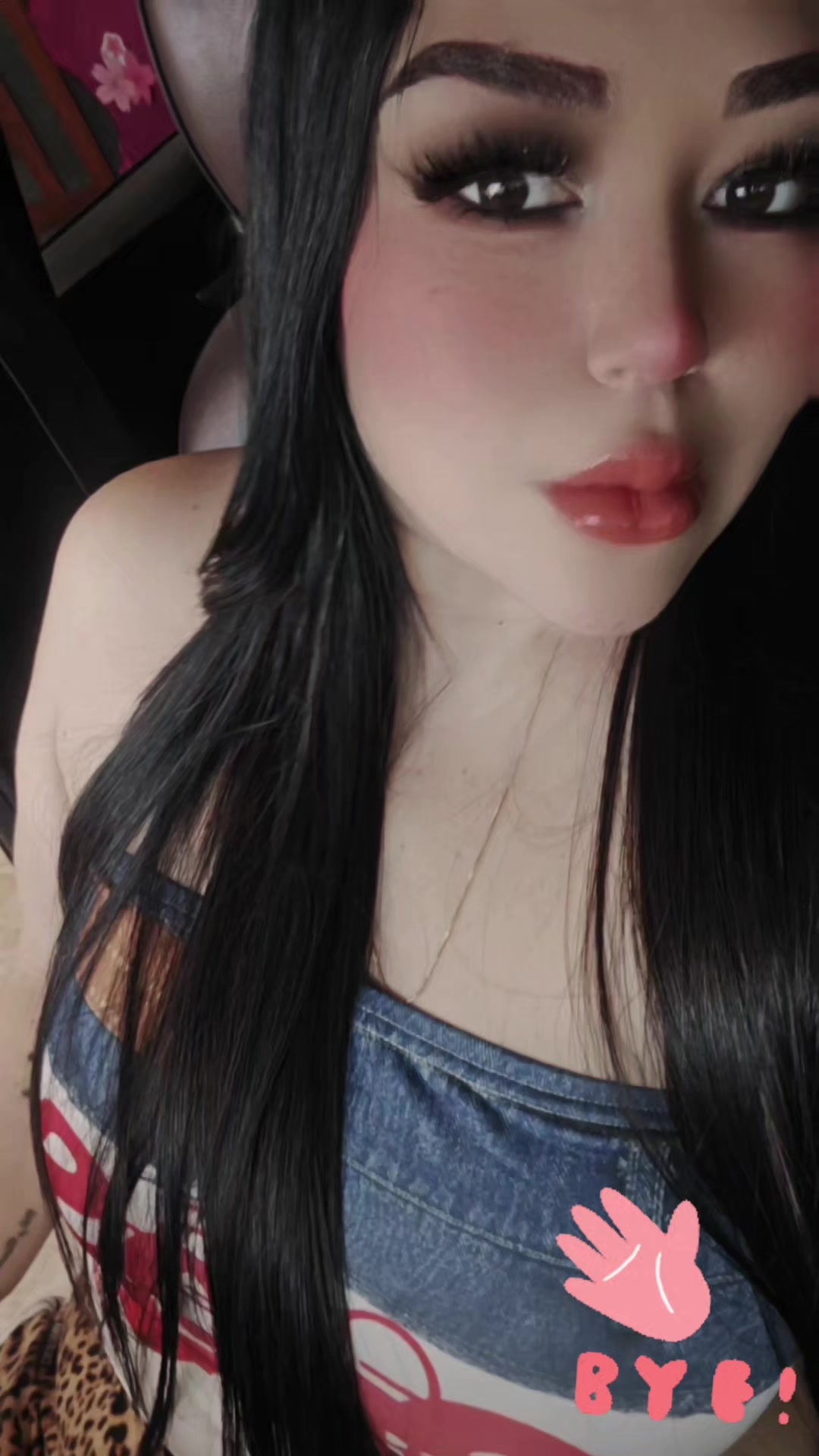 @VioletaUgalde