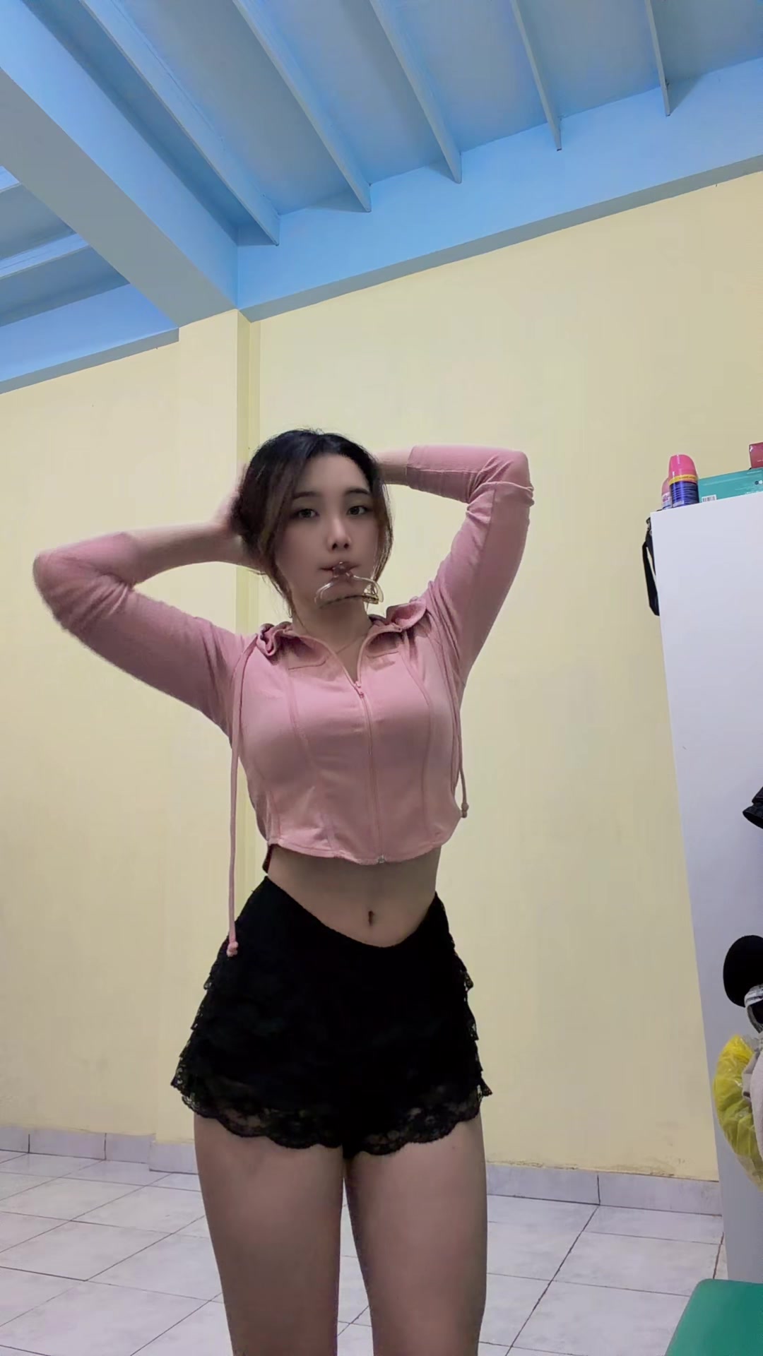@Inijeje