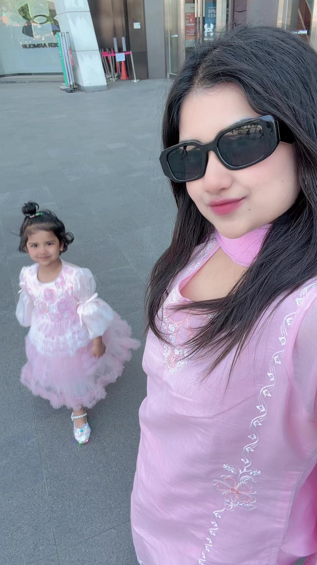 @Bindas girl🇰🇷🇧🇩