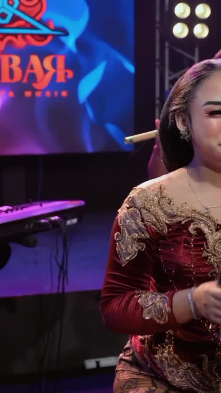 @MUSIK STORY ...