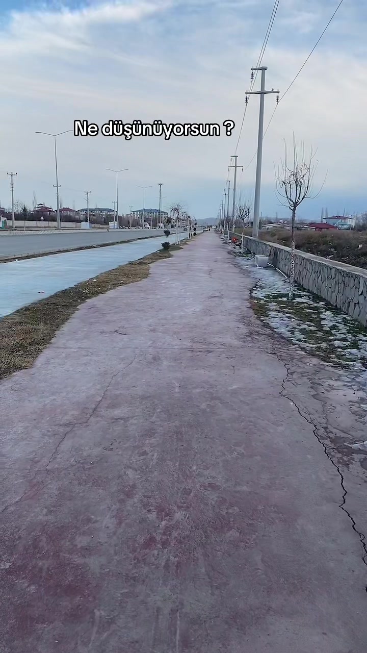 @H&uuml;rriyet Boray
