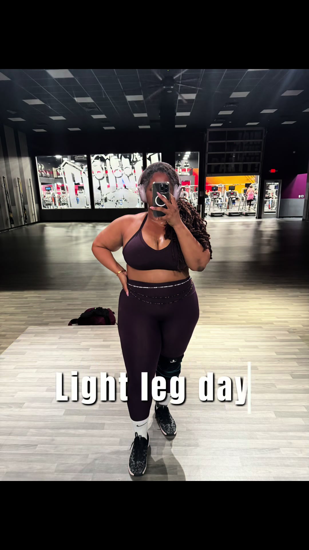 @La Toya | Lifestyle + Wellness