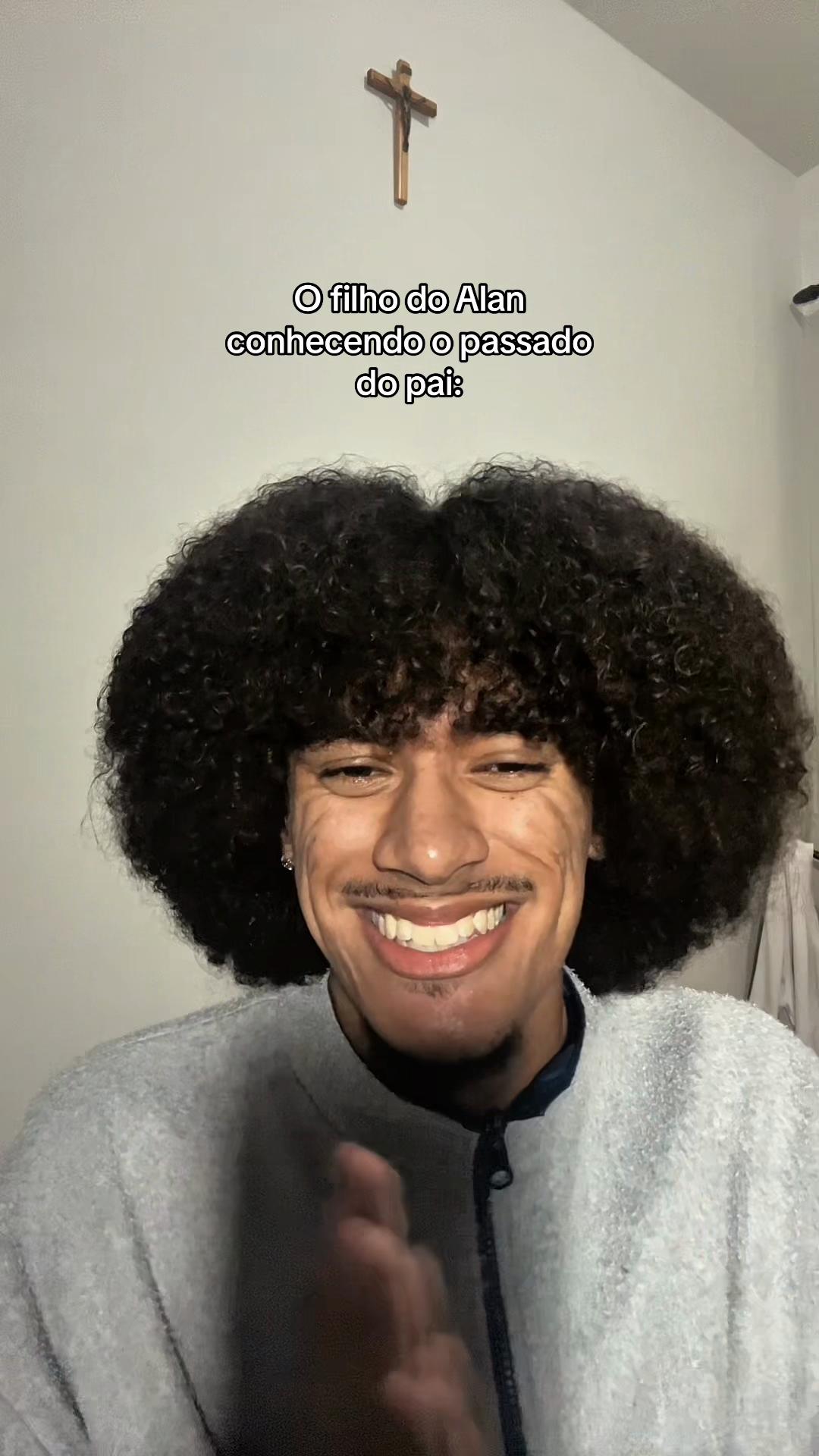 @neuvess_