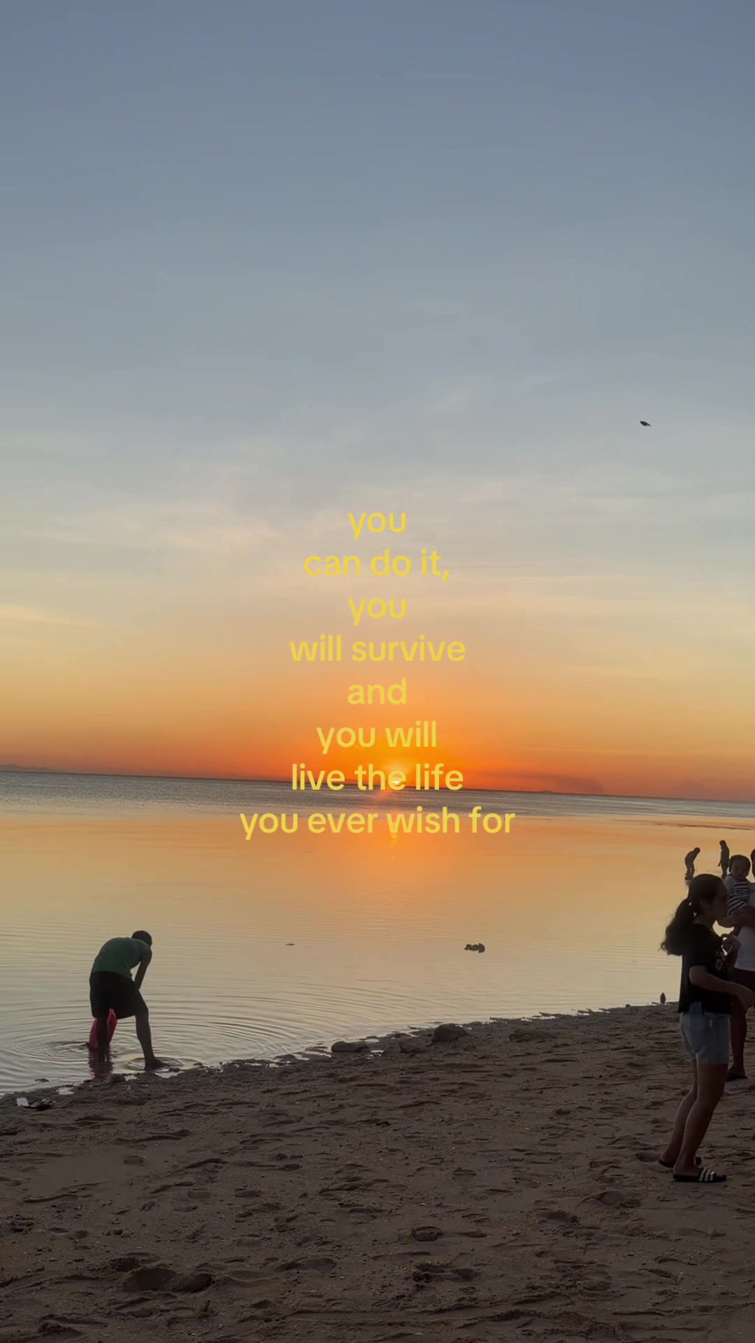 @￶