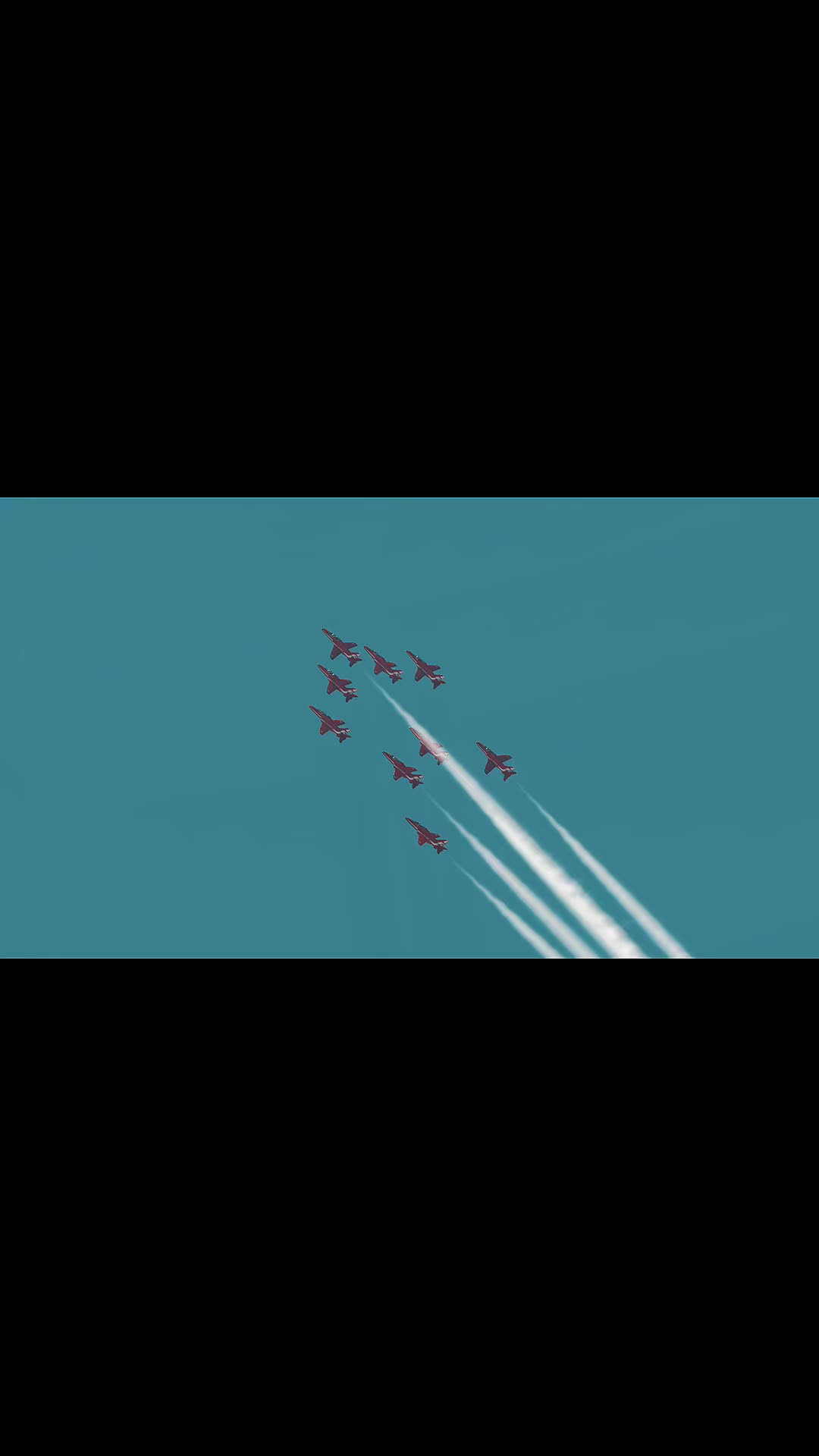 @Roblox Red Arrows
