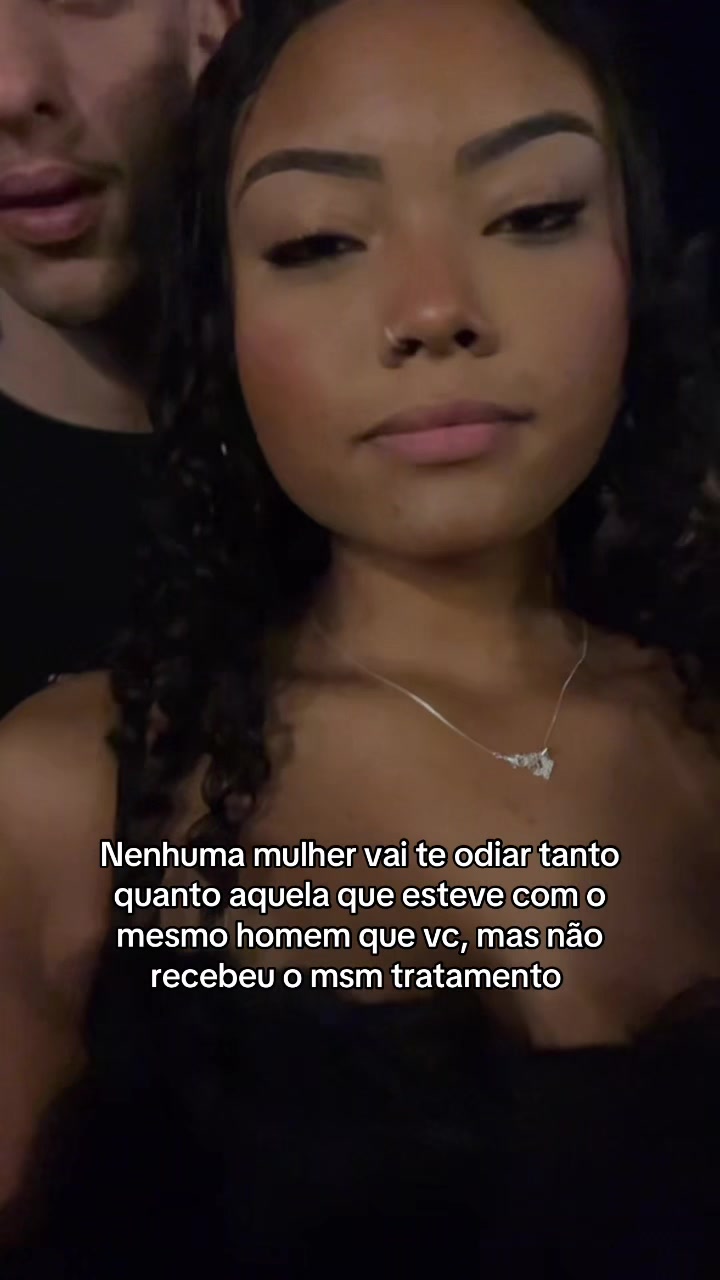 @Anna Stogianovitch