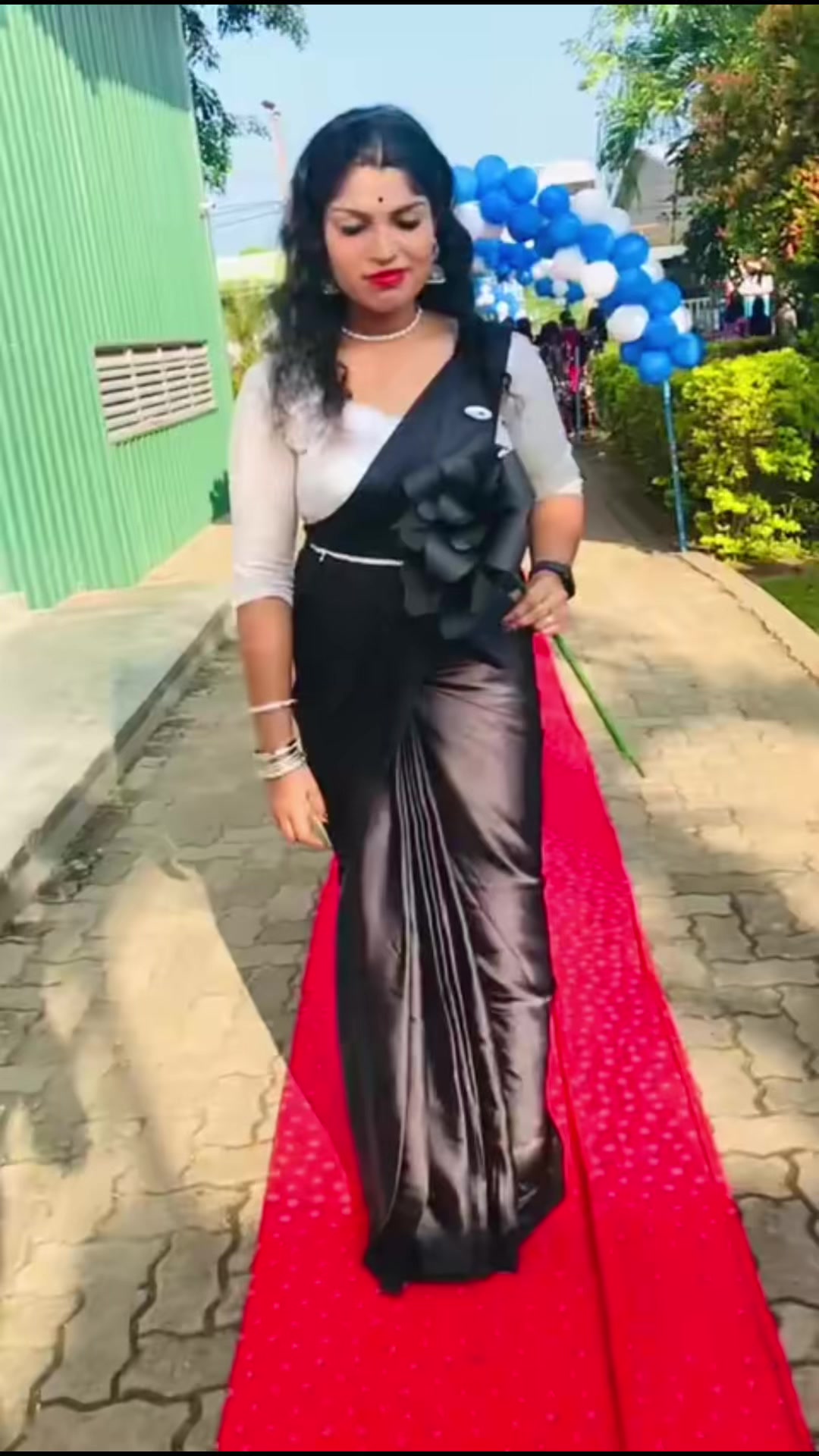 @Nikshi Ammu 🦋👑💫