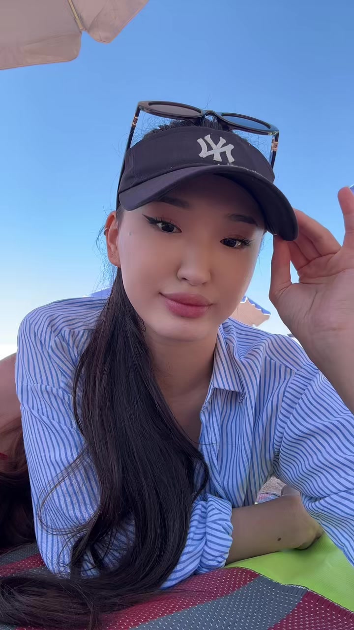 @debbbusy