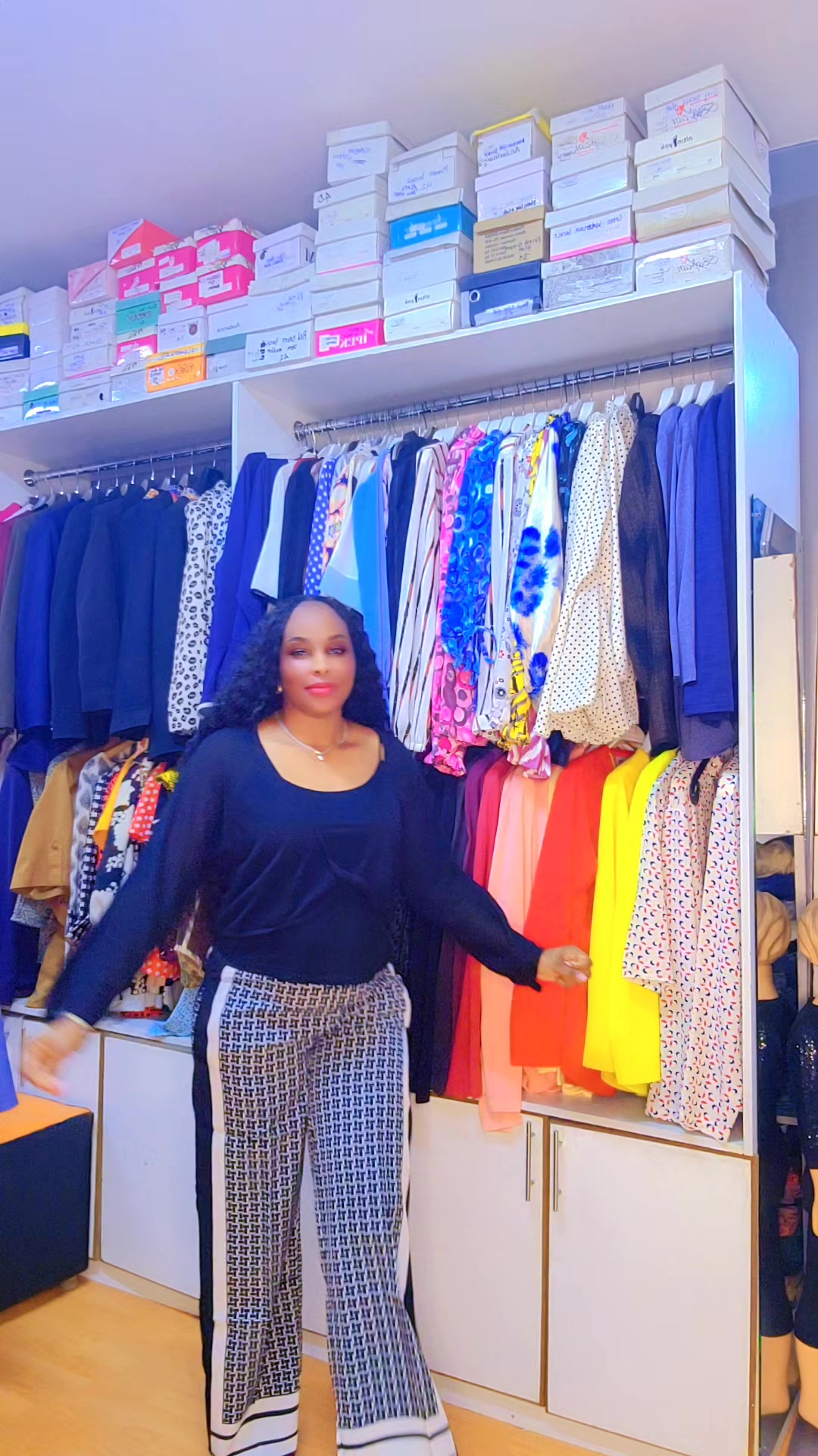 @Justselectke | Fashion Brand