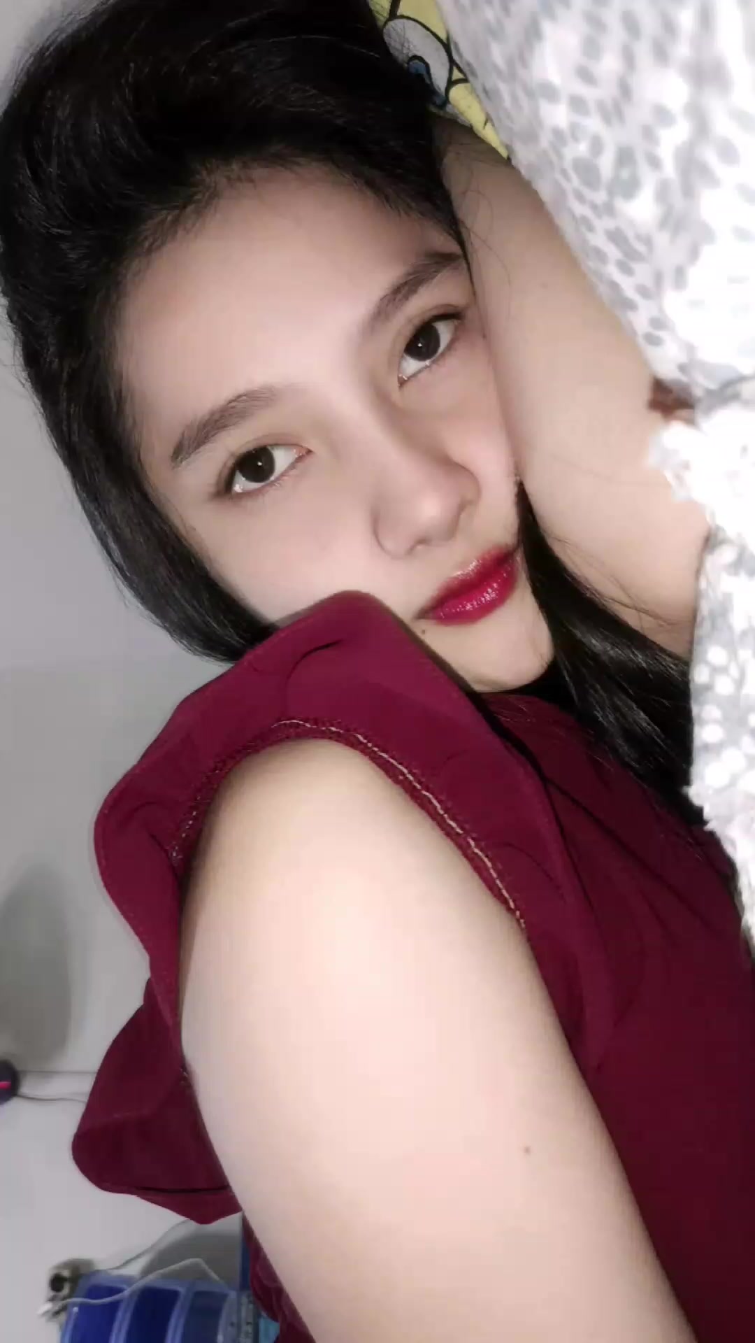 @Dari Kontak Anda
