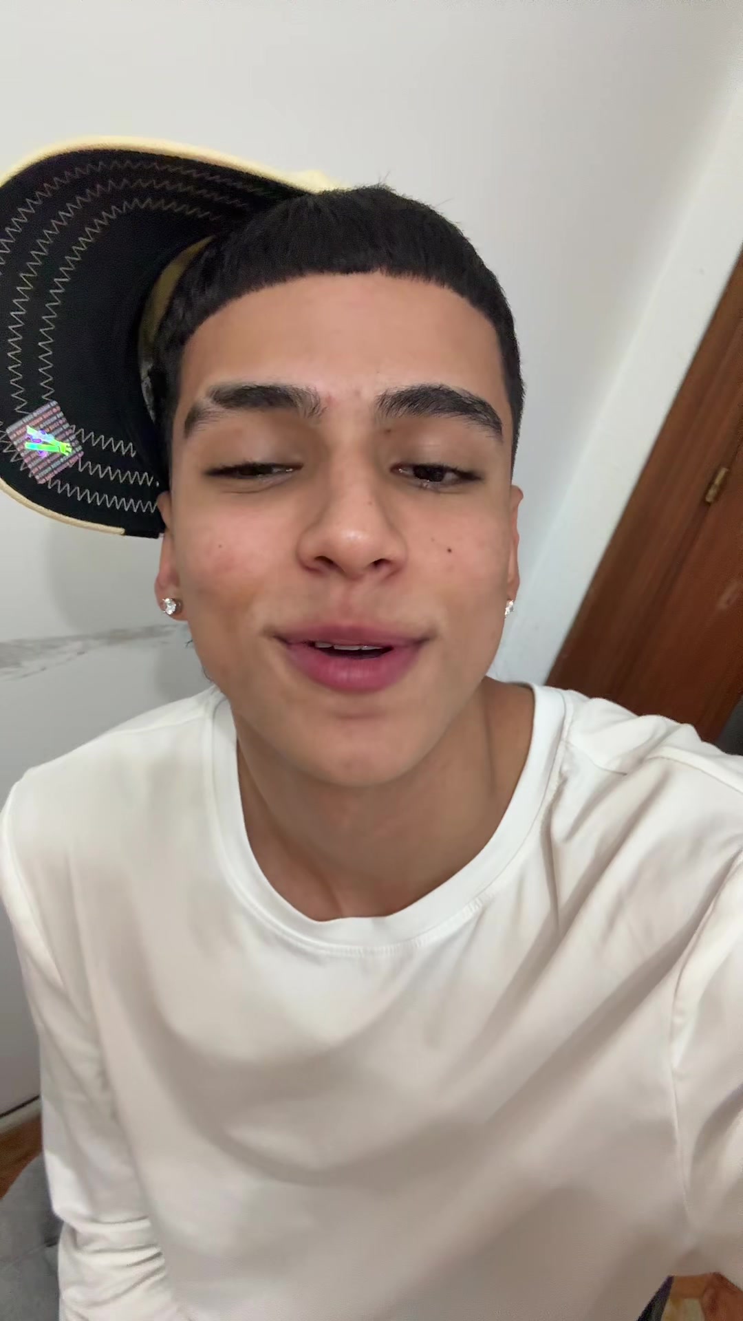 @Montoyita👻
