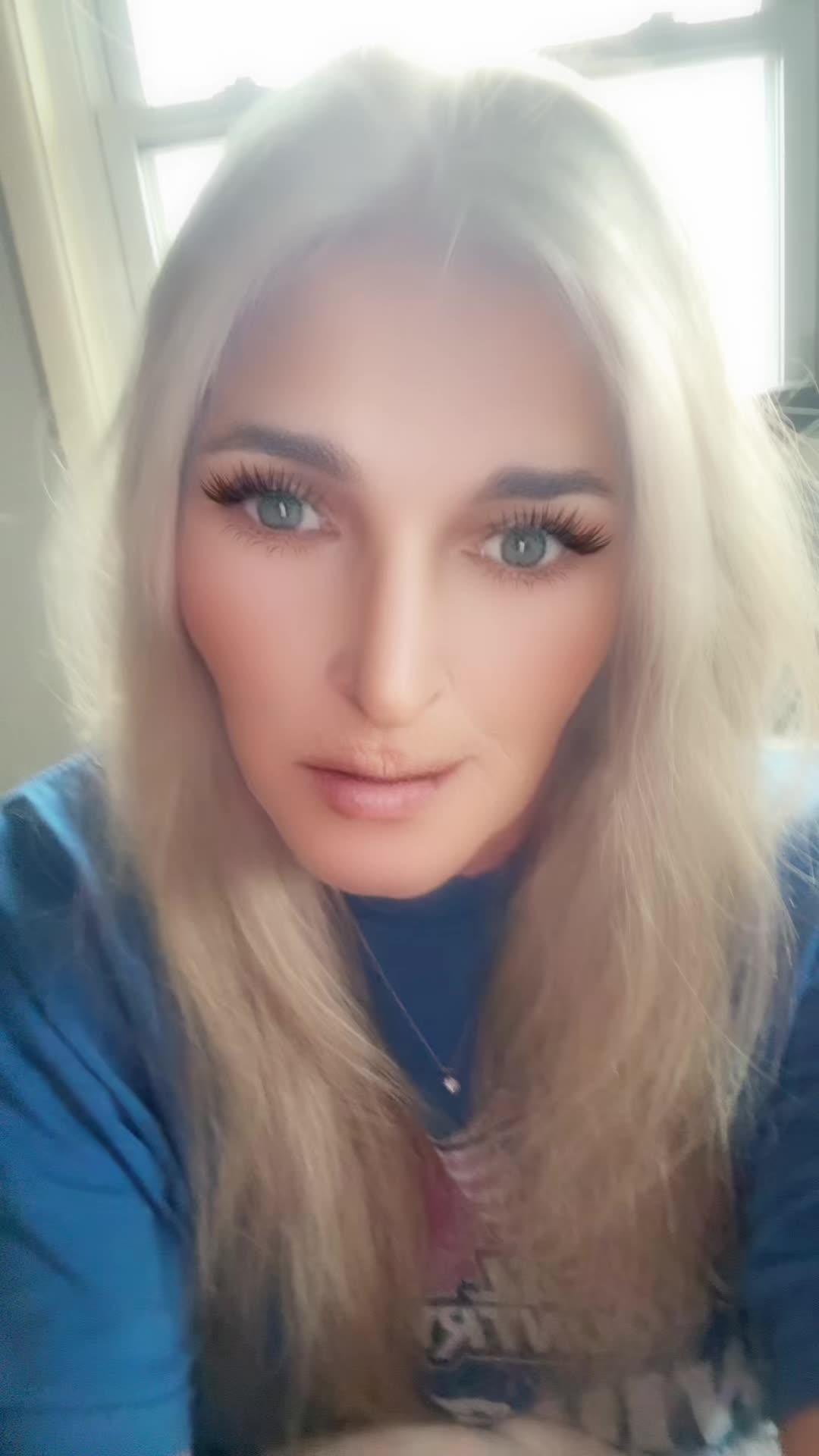 @👑Teresa 👑🤍💜🔷🖤❤️