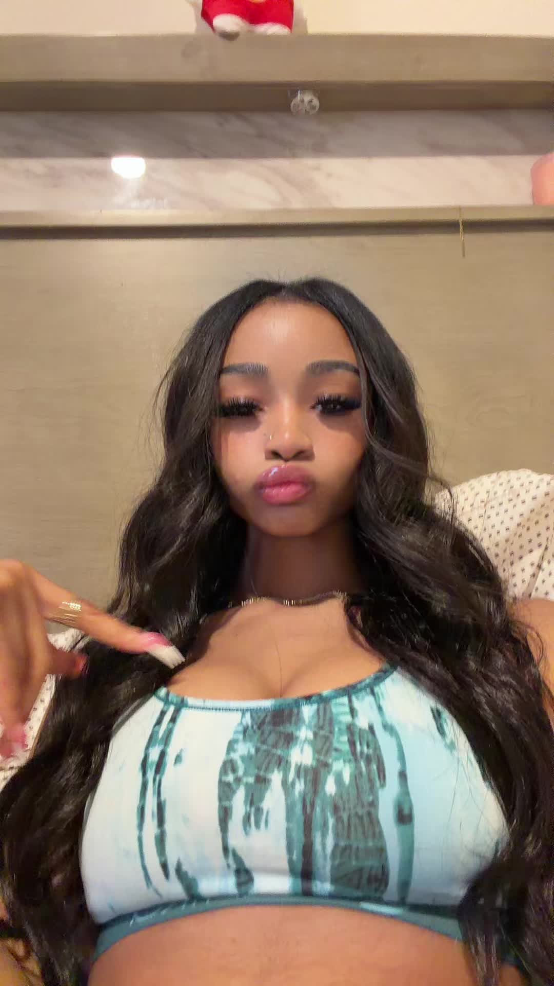 @user18924038111