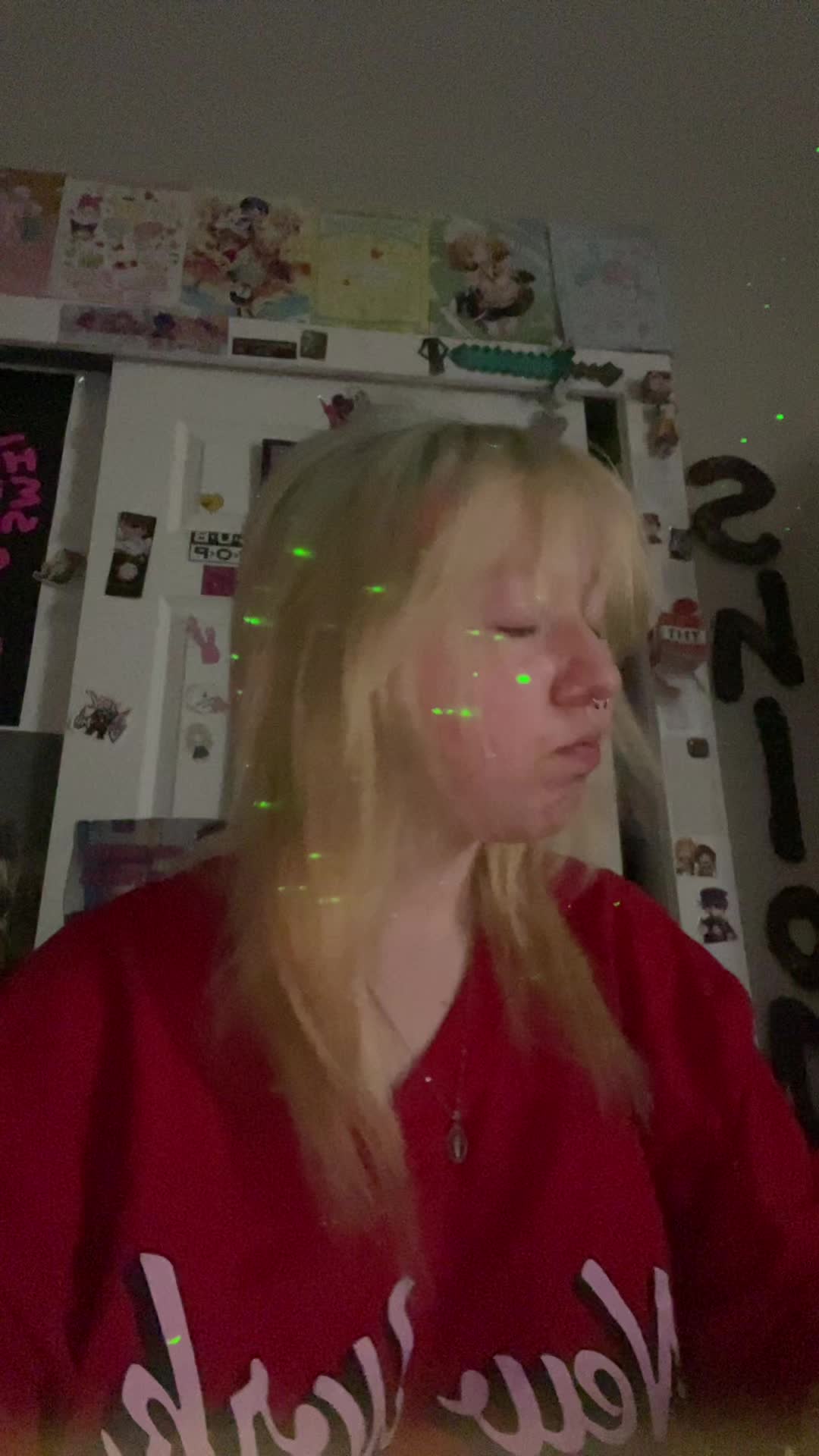 @lily