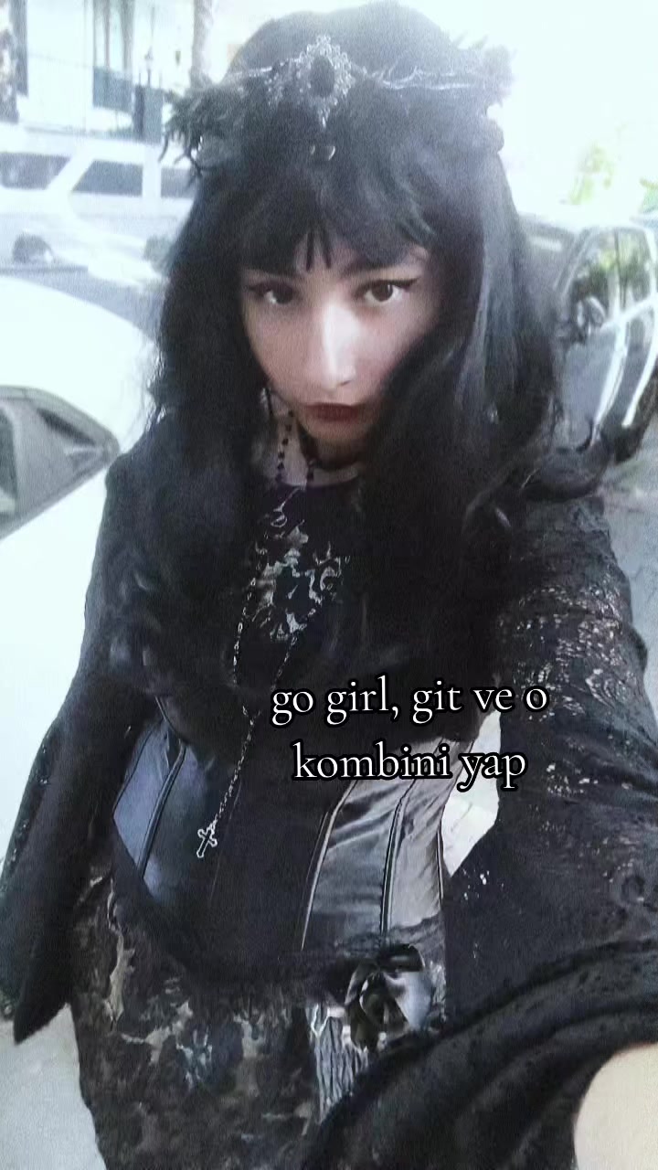 @🕸⦻yasemin ⦻🕸