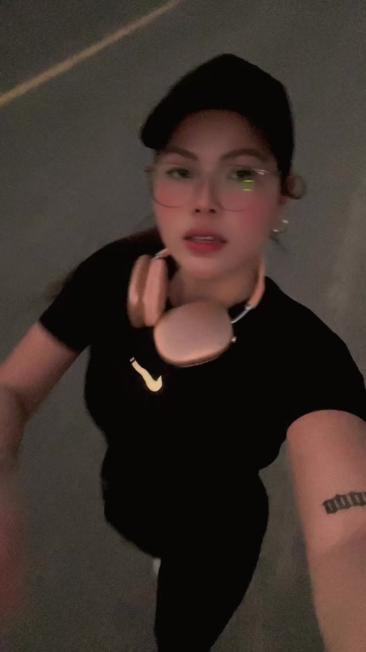 @🍒