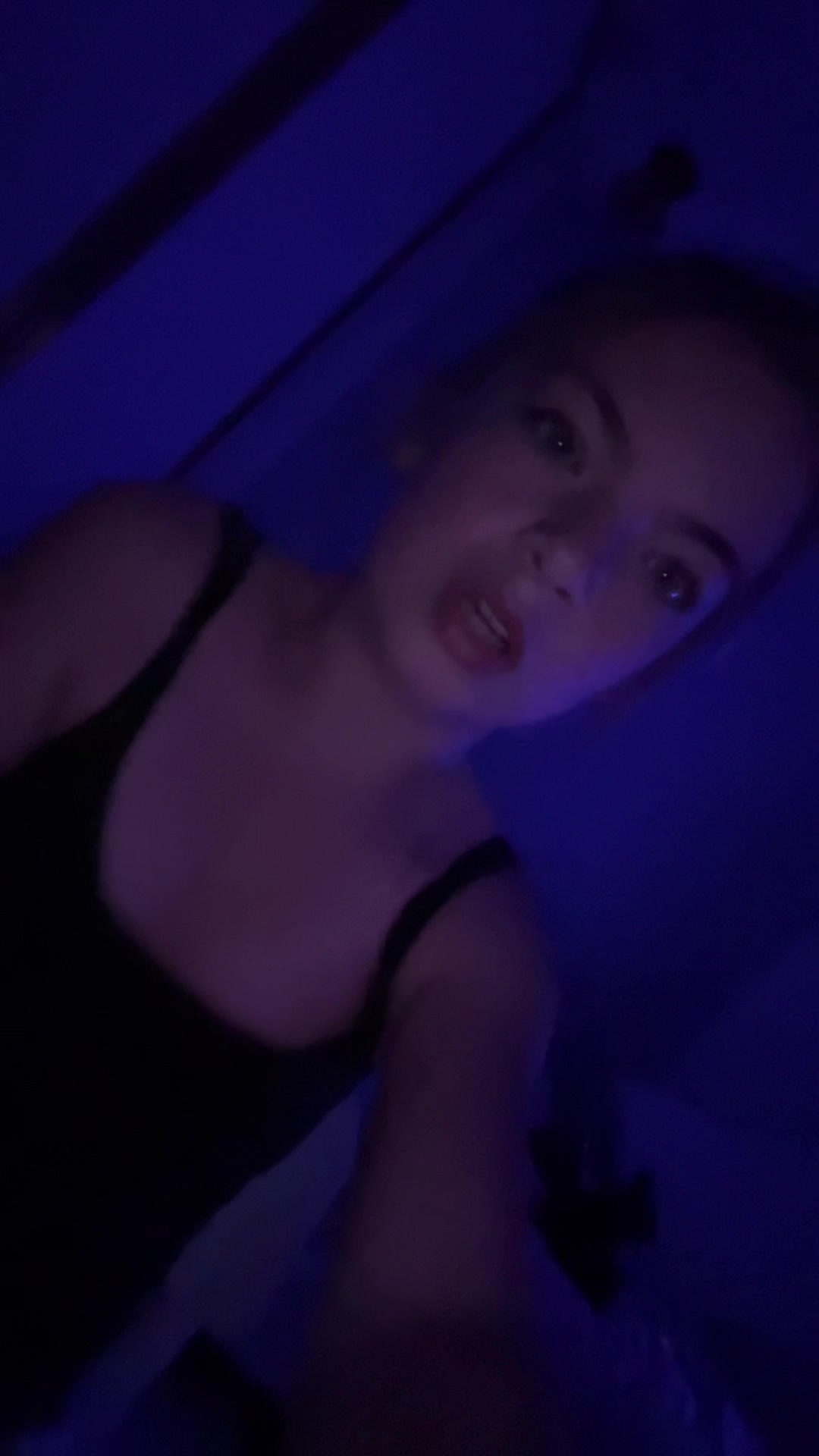 @not_ivy44