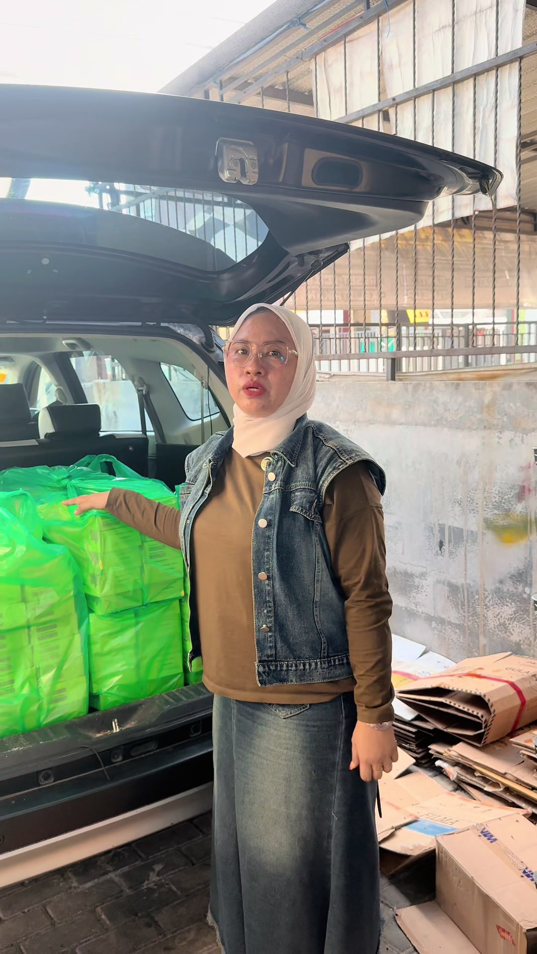 @jajan mbak sari