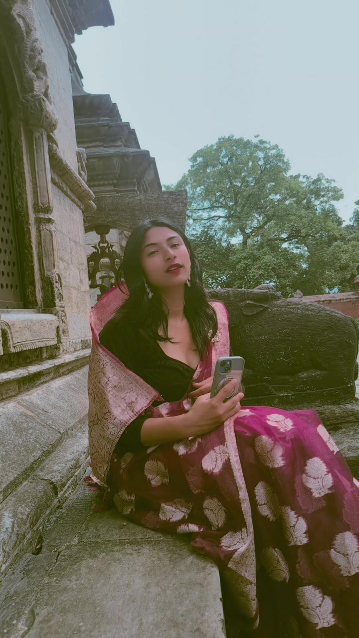 @Bhojpuriya queen 👸