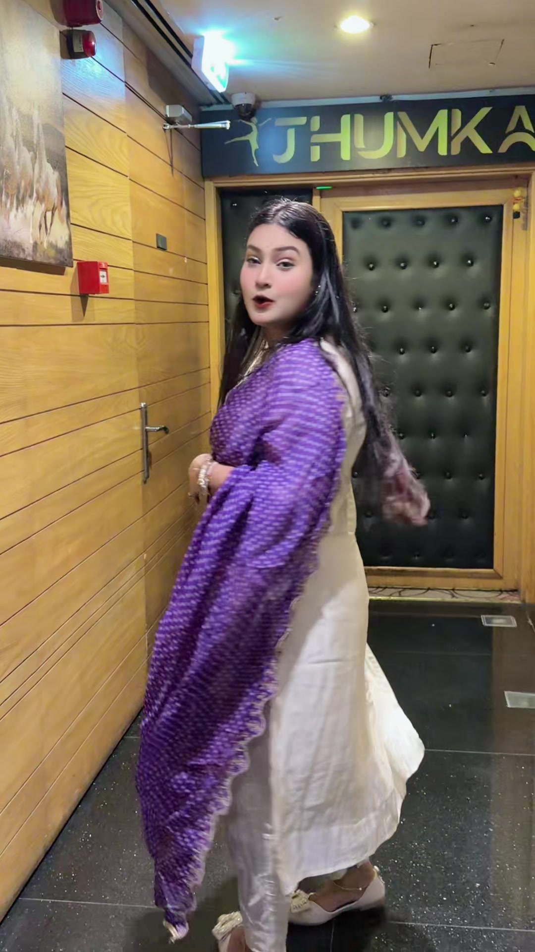 @Arobi Arba Ankhi