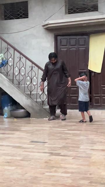 @AwaisAli(مياڻو)