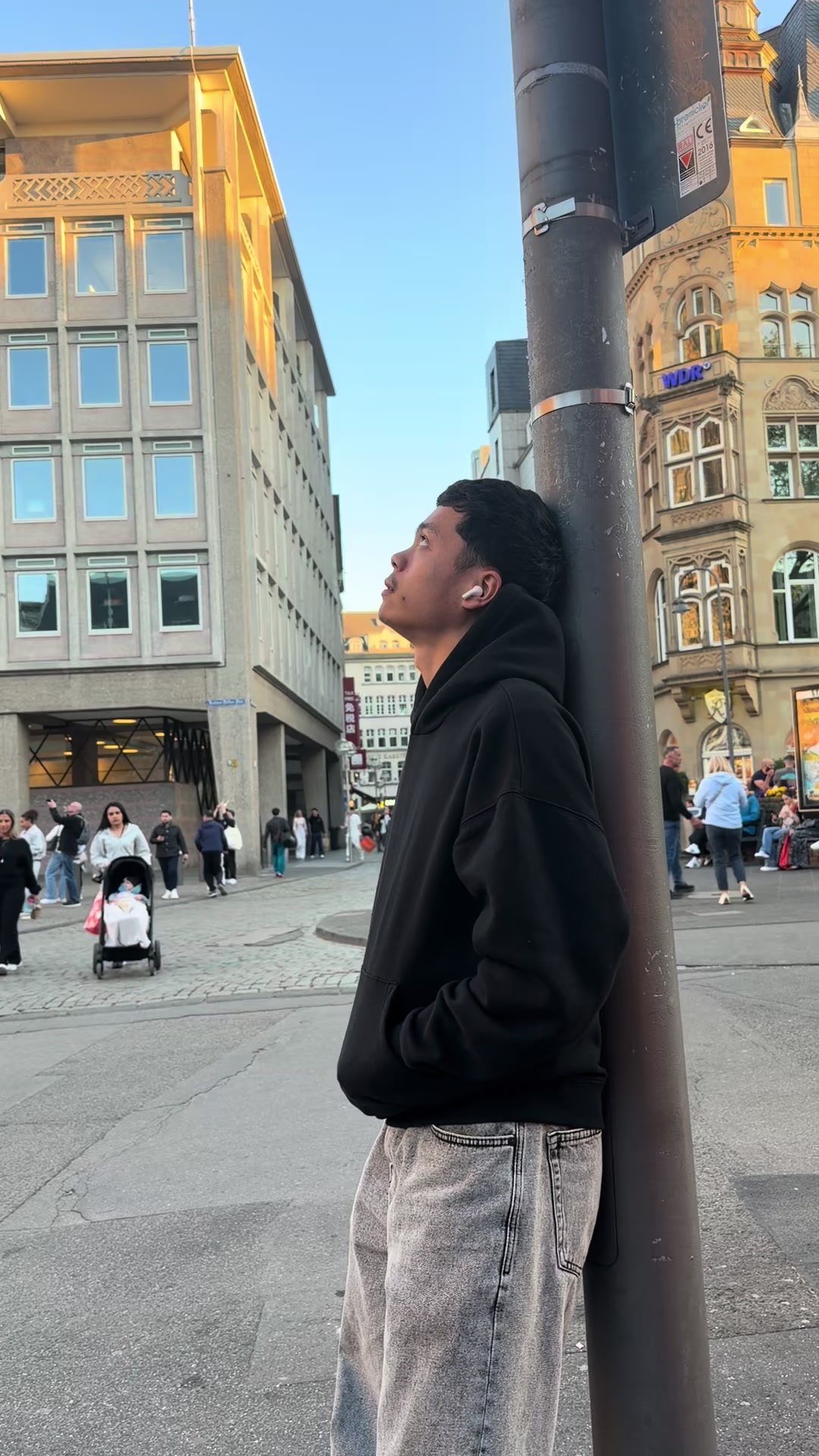 @Y A N 🇮🇩🇩🇪
