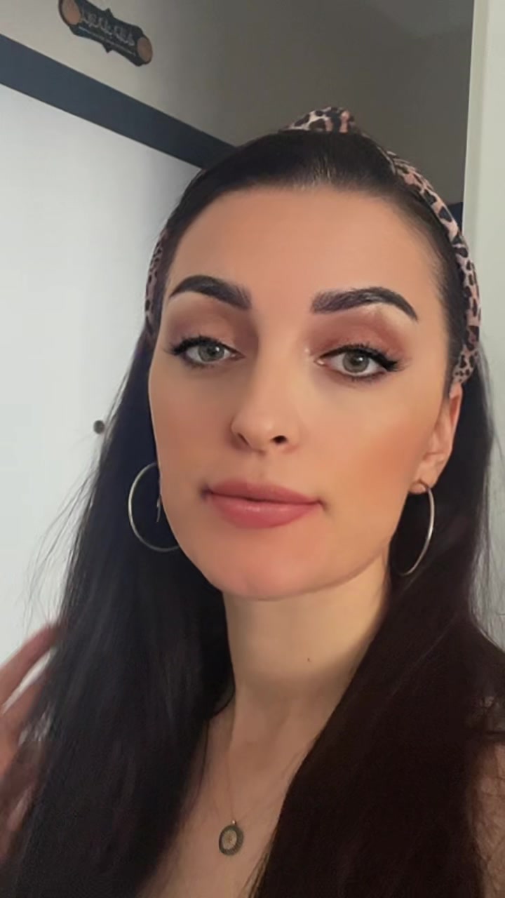 @50ladyqueen50