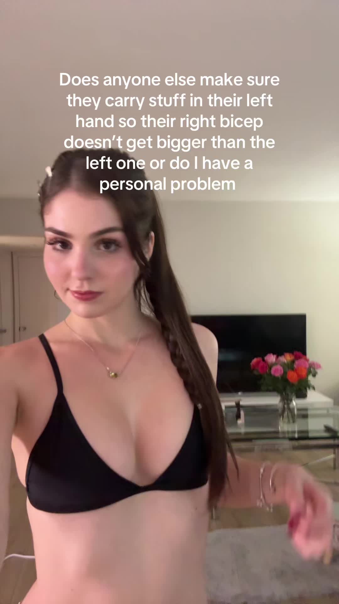 @Julia 👅