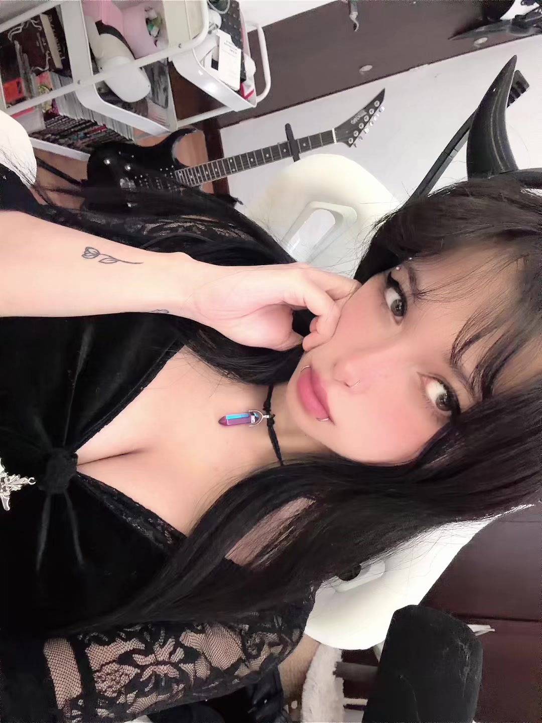 @ttv emily_g0th