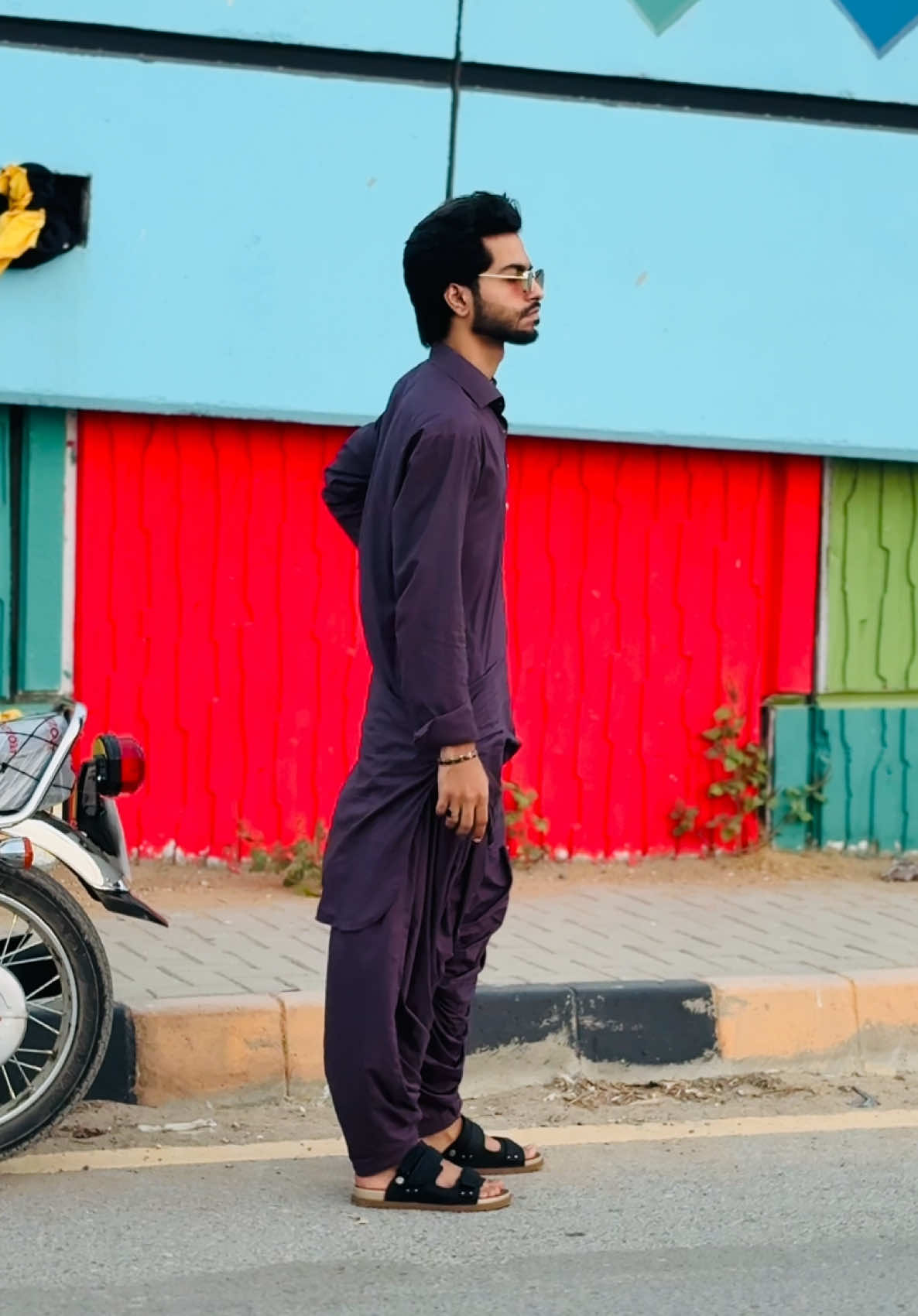 @ToفeeQ میر🕷️