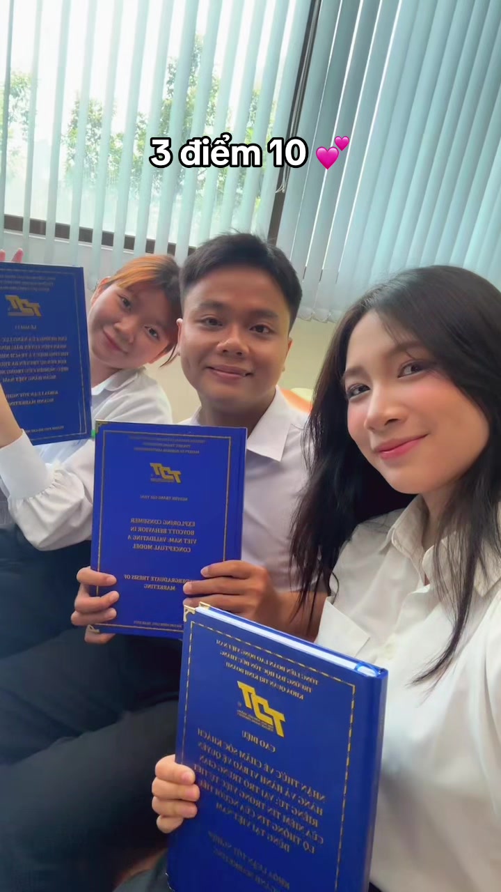@Khủng long cau có