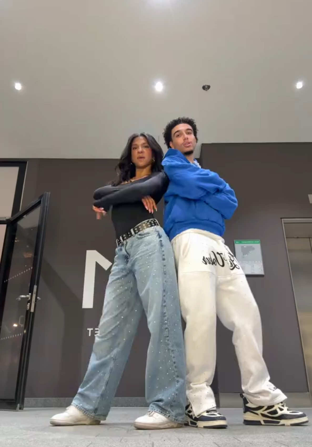 @Eli💫