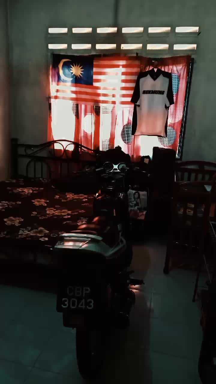 @P4J4