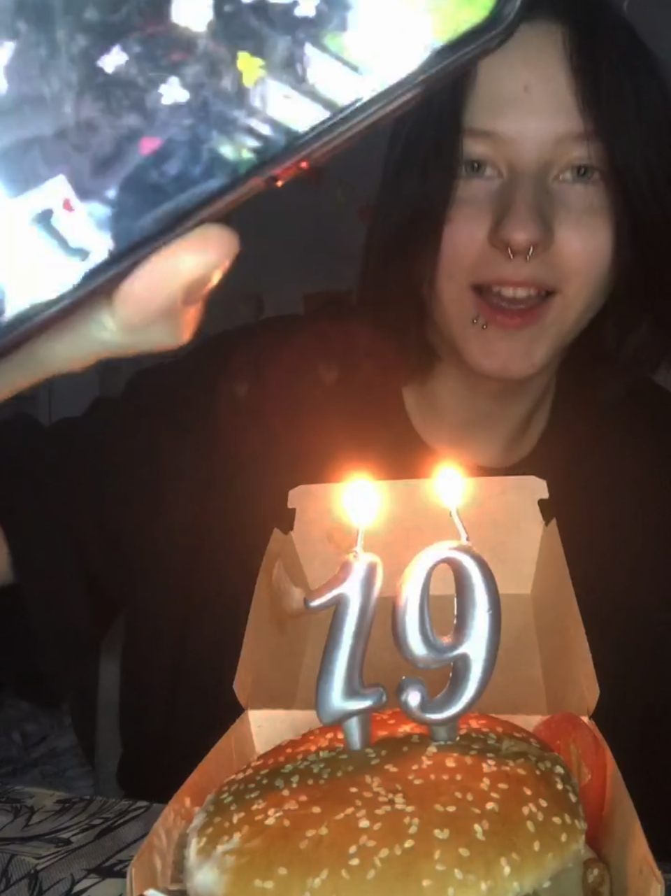 @мари⁴²