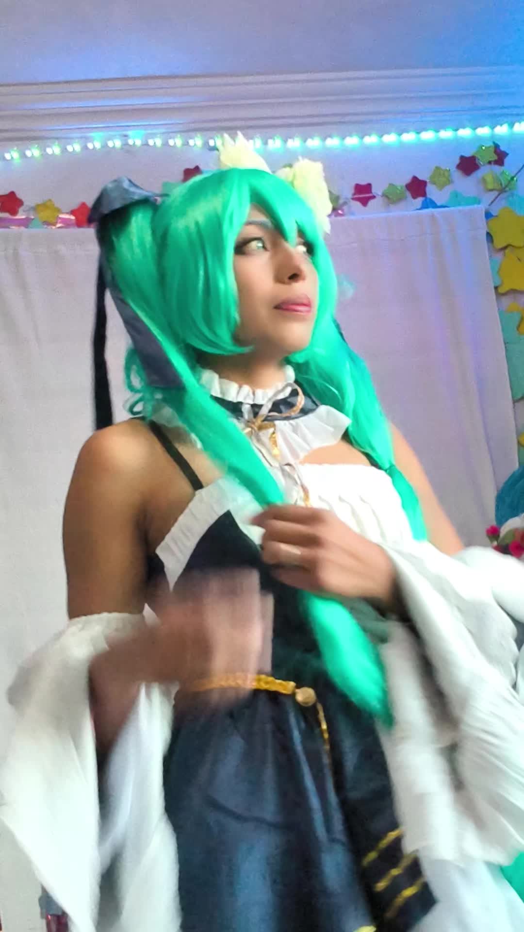 @Alemont miku