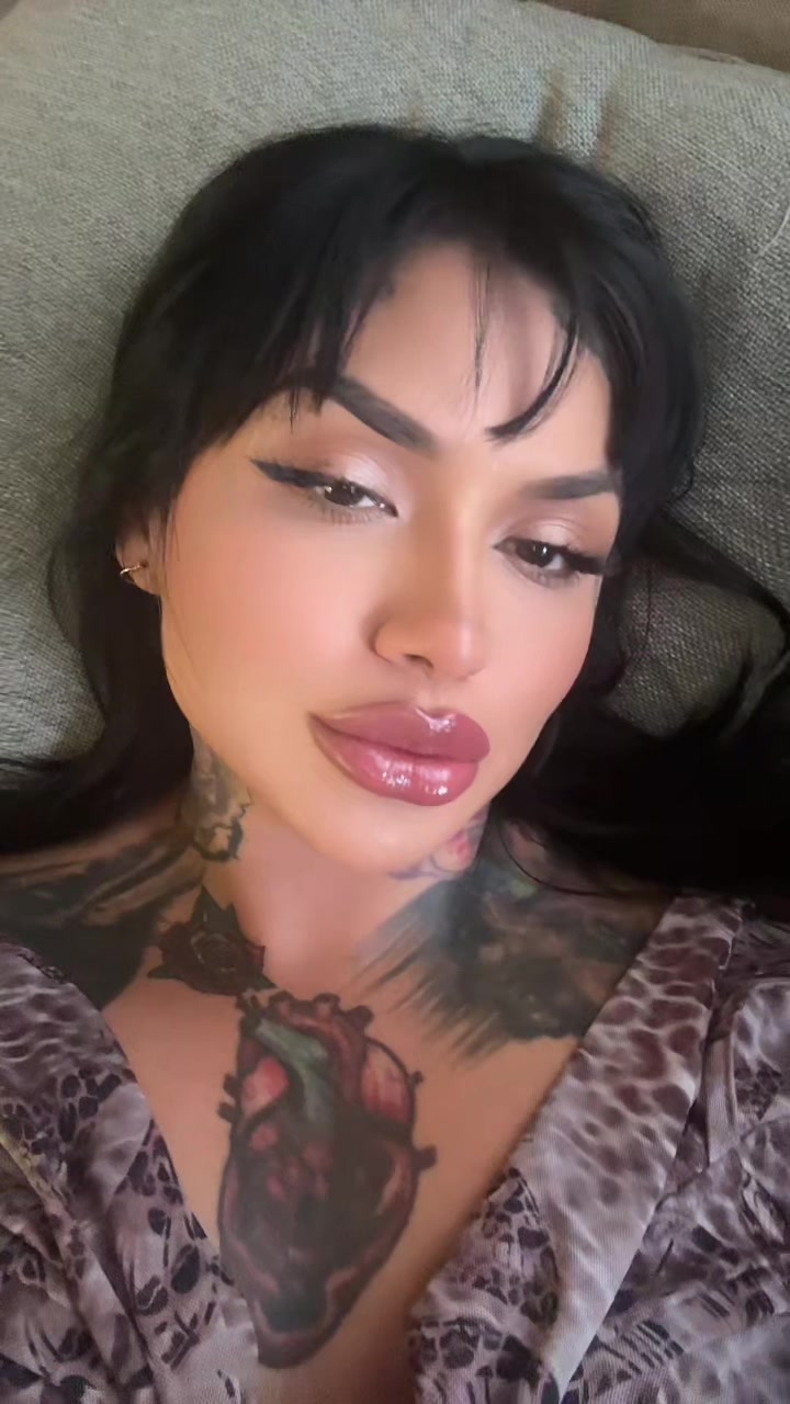 @ItsGiaaa🍒