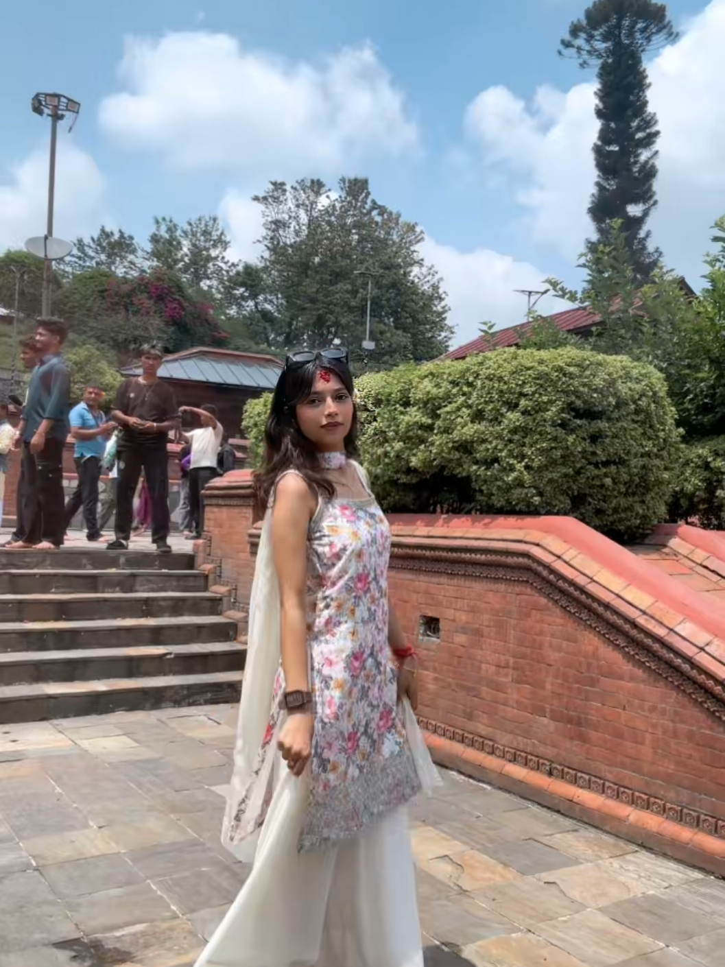 @Abi🧿