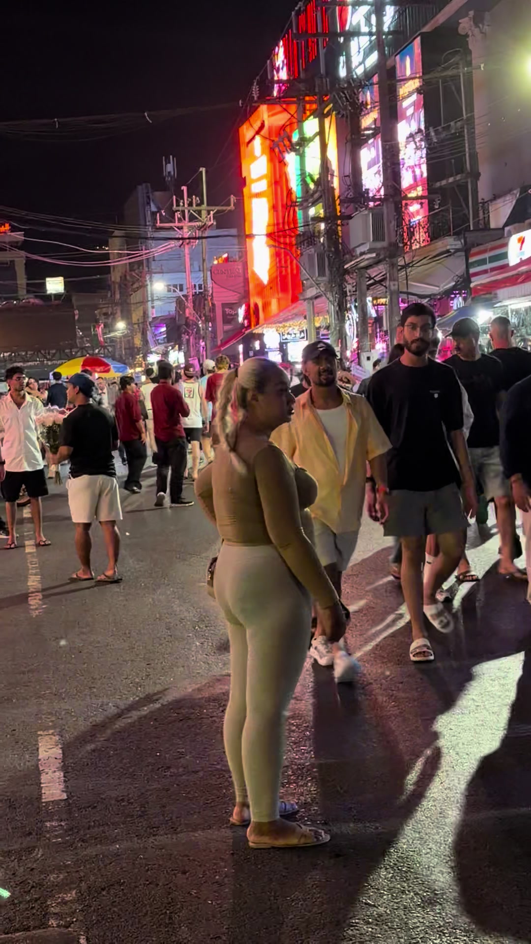 @chaiyabenz