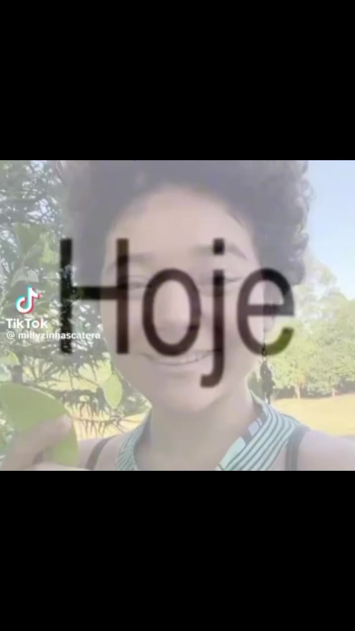@bah_ &eacute; a tina amore 🤟🤍🤏
