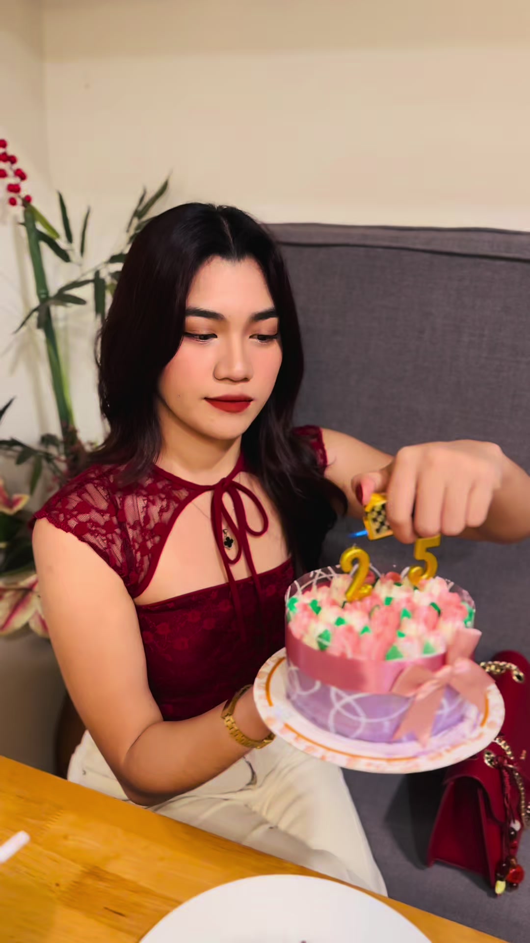 @Seleneee