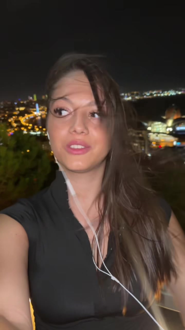 @arĩ
