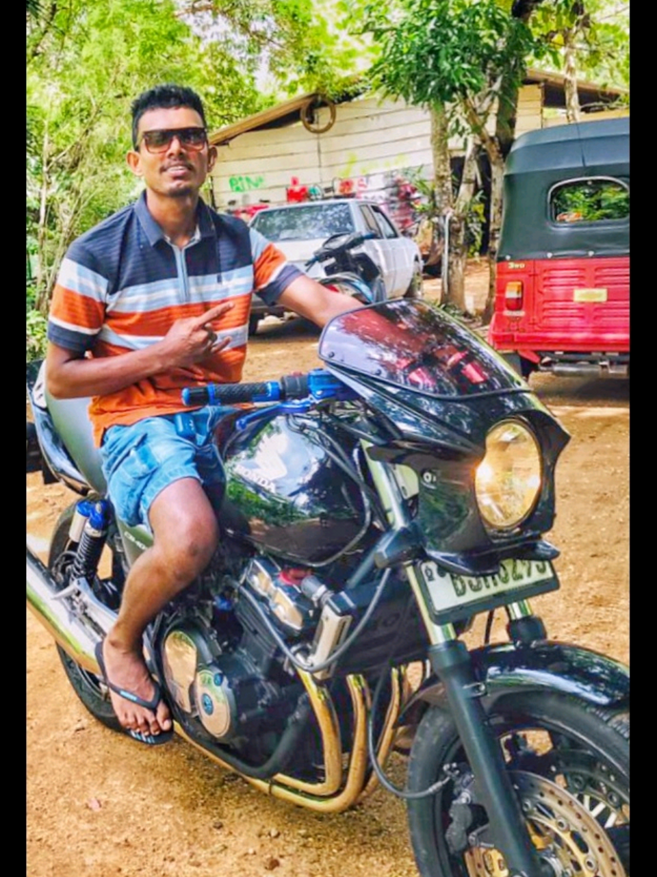 @ThiLina LakShan 🍀🤍🍁