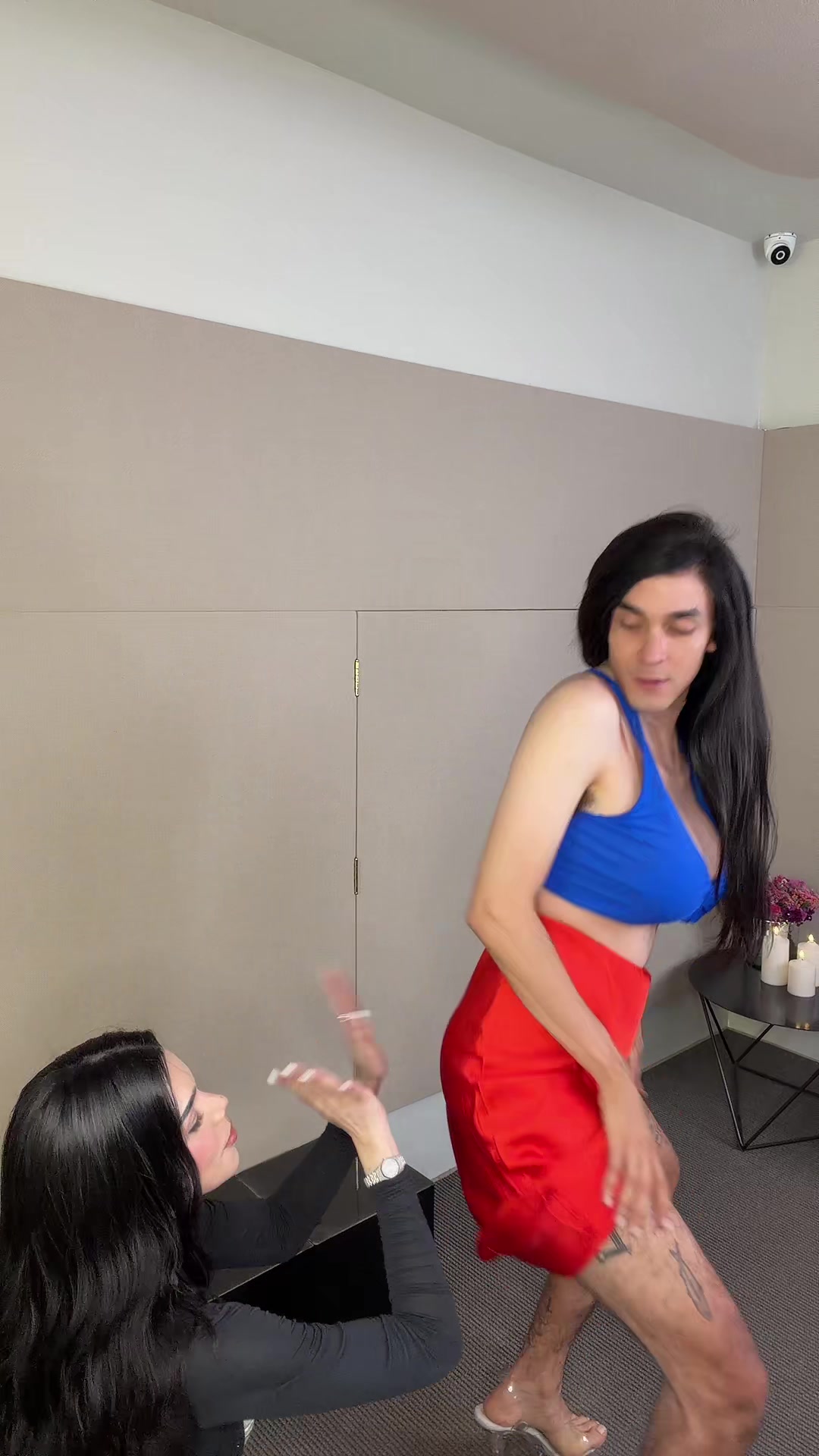 @KeniaOs
