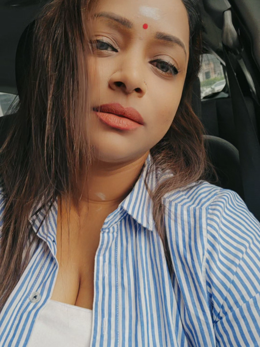 @Dhakshaiini_Official